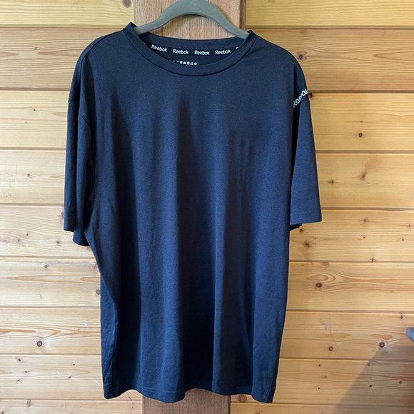 Reebok Men’s Black Athletic Short Sleeve Tee XL - Picture 2 of 4